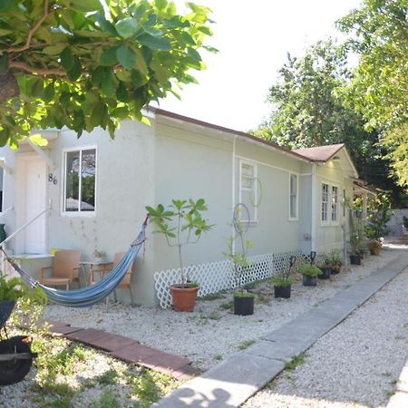 Quiet & Centrally Located House - Private Parking, Laundry And Storage For Luggage Miami Zewnętrze zdjęcie
