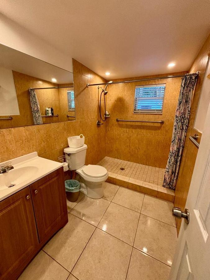 Quiet & Centrally Located House - Private Parking, Laundry And Storage For Luggage Miami Zewnętrze zdjęcie