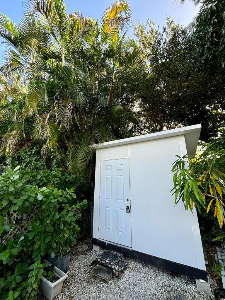 Quiet & Centrally Located House - Private Parking, Laundry And Storage For Luggage Miami Zewnętrze zdjęcie